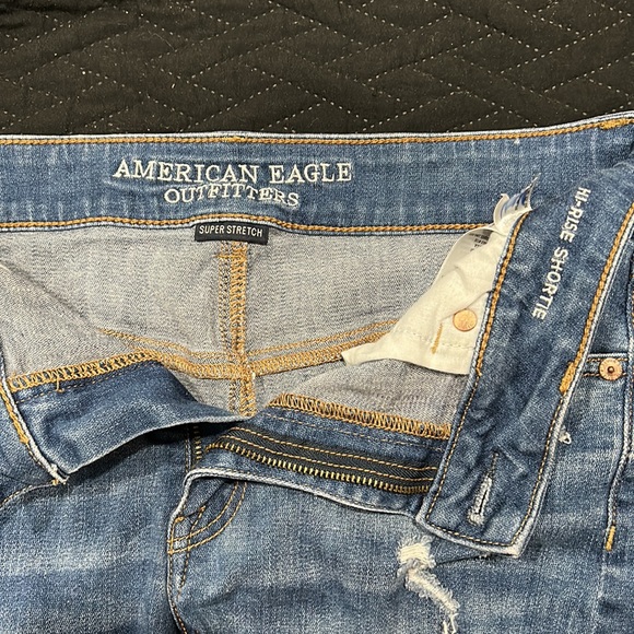 American Eagle size 10 shorts - Picture 2 of 4